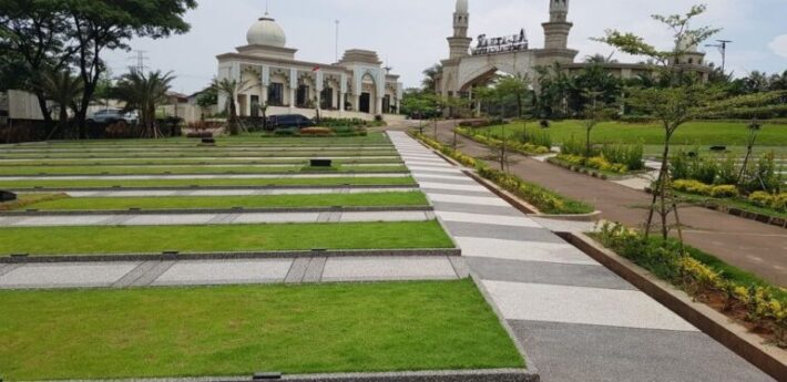 Pengalaman Menarik Berkunjung ke Pemakaman Modern
